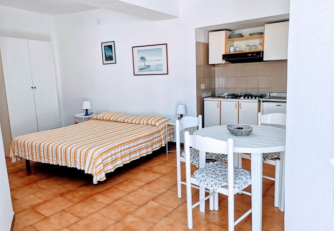 Appartamento a Ponza - Turistcasa - Corso Umberto 109 -