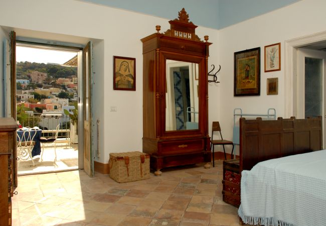 Villa a Ponza - Turistcasa - La Scalinatella 121 -