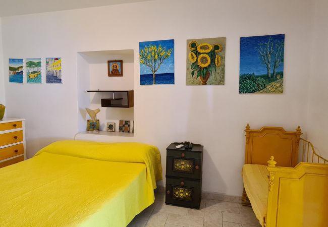 Rent by room на Ponza - b&b La Limonaia a mare 05