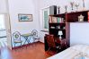 Rent by room на Ponza - La Maison Fiorita - camera Le Coppe -