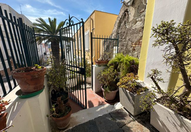 Appartement à Ponza - Turistcasa - Il soldino 46 -