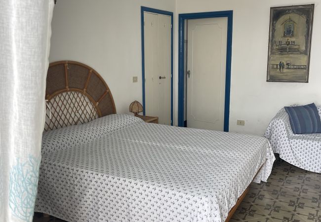 Chambres d'hôtes à Ponza - Turistcasa - Giancos 68 -