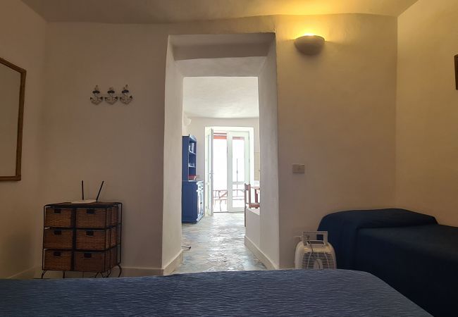 Apartment in Ponza - Turistcasa - Frontone 48 -