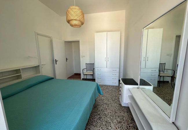 Apartment in Ponza - Turistcasa - Porto sicuro
