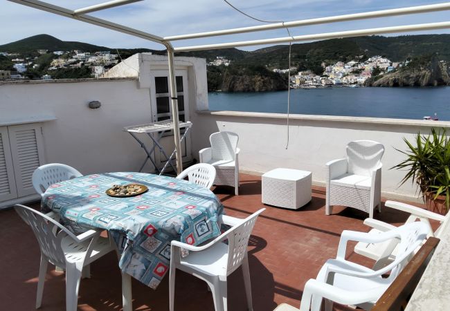 Apartment in Ponza - Turistcasa - Gattadamare -