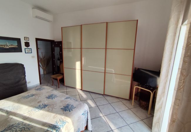 Apartment in Ponza - Turistcasa - Salsedine -